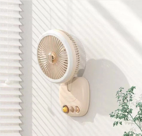 Přenosný nástěnný ventilátor